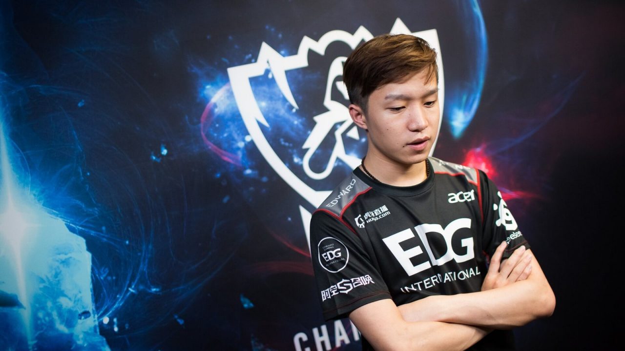 Players on stage at the 2015 League of Legends World Championship group stage in Paris